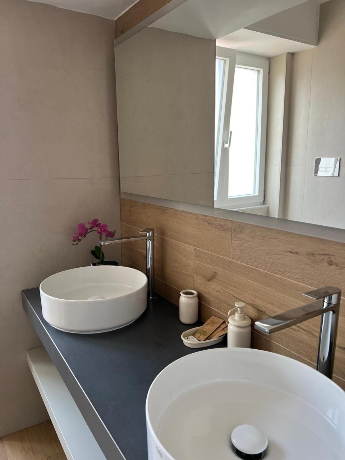 Vr Home Caserta Eksteriør billede